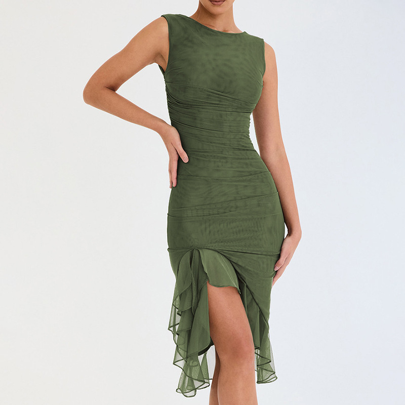 Chic Sleeveless Midi Dress