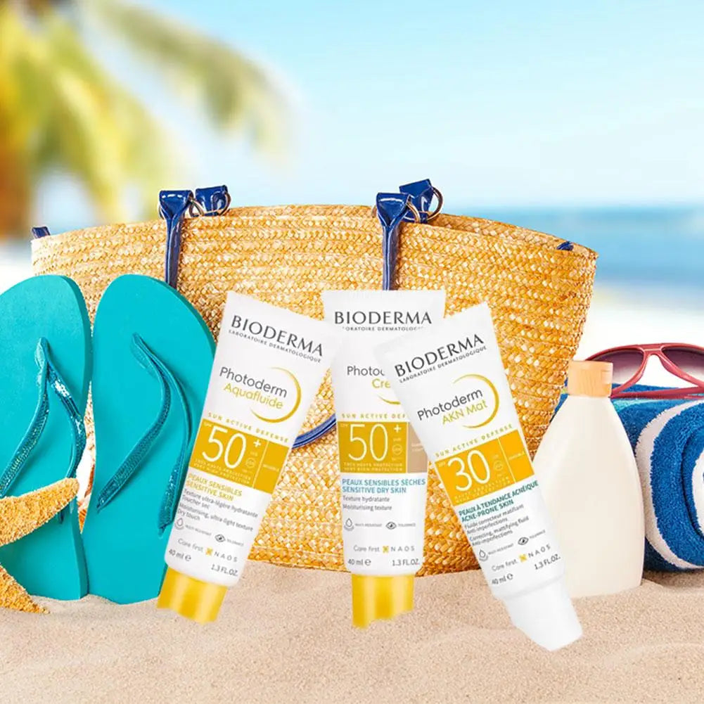 BIODERMA Photoderm Aquafluid SPF 50+ Face Sunscreen 40ml Ultra-Light Moisturising Sun Cream Waterproof Non-Greasy