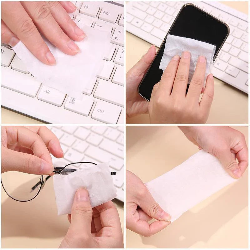 Canned Wet Wipes Portable Children Barreled Cans 30 Sheets Cleaning Cloths Creative Cartoon Chain Cute Small Bell
