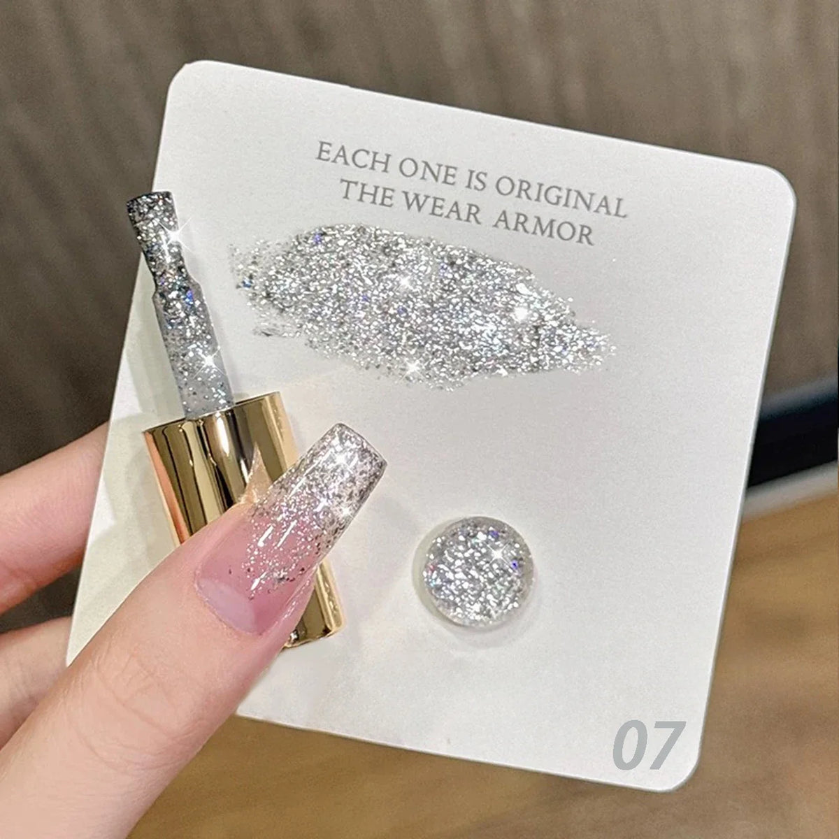 10ML 1pcs Moonlight White Strobe Glitter Gel Nail Polish Nail Supplies Hot Selling White Nails Super Flash Diamond Nail Polish