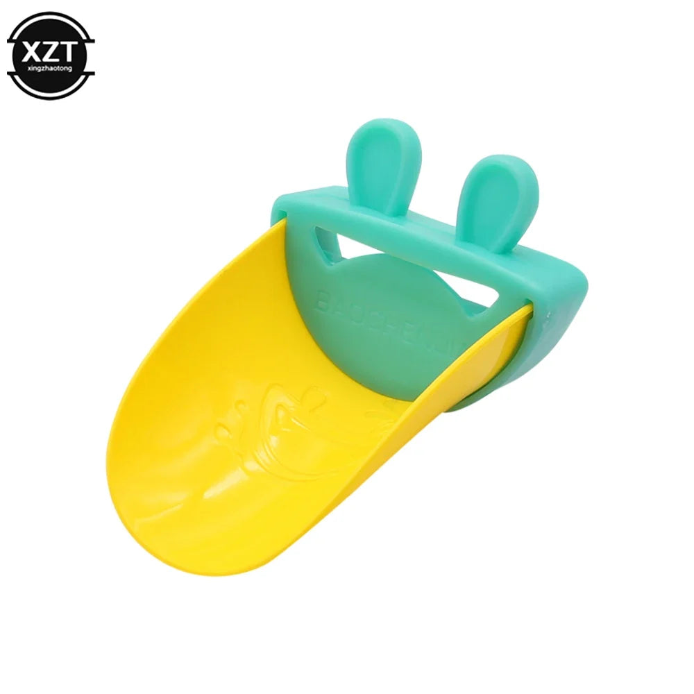 Cartoon Faucet Extender For Kids Hand Washing In Bathroom Sink Animals Accessories Kitchen Convenient for Baby Washing Bath Toys