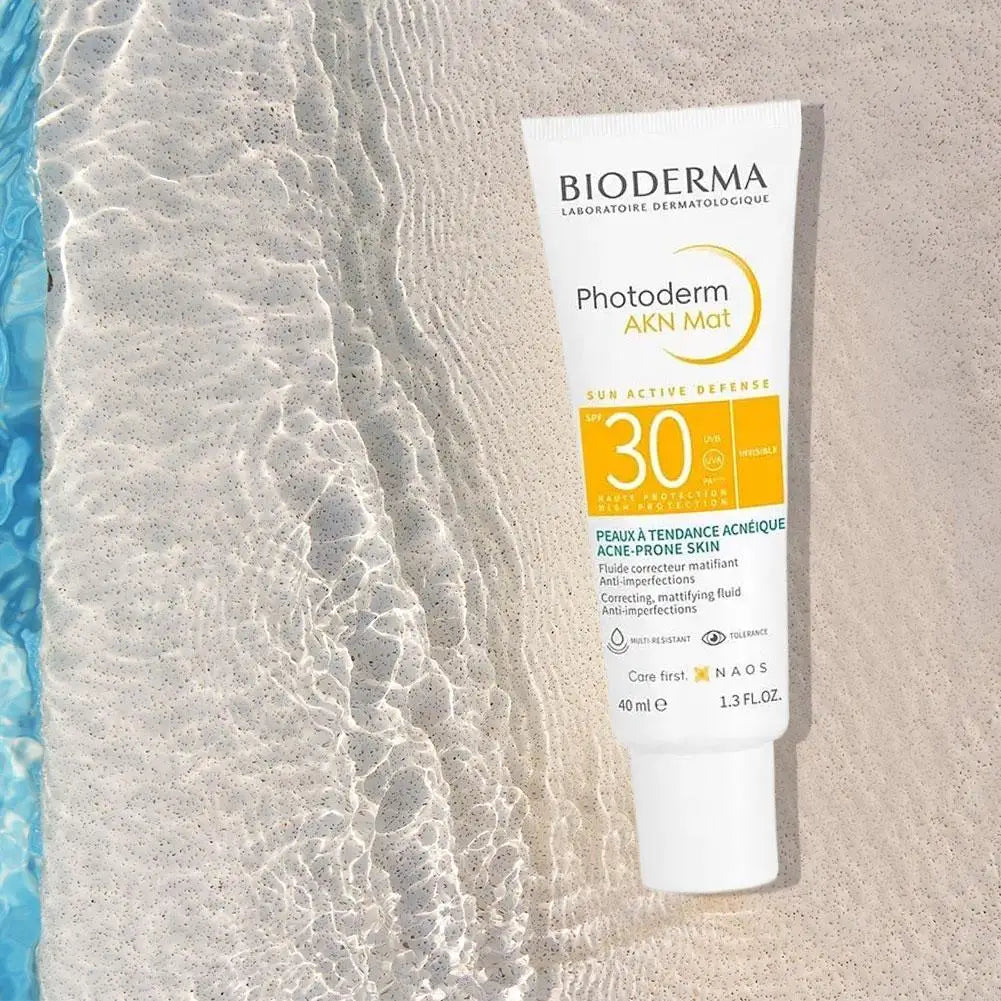 BIODERMA Photoderm Aquafluid SPF 50+ Face Sunscreen 40ml Ultra-Light Moisturising Sun Cream Waterproof Non-Greasy