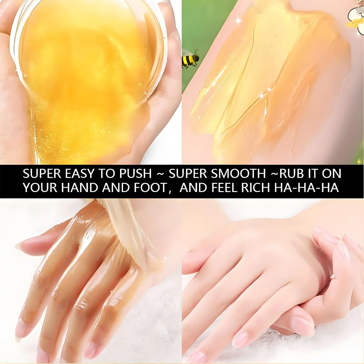 50g Turmeric Vitamin C Hand and Foot Mask, Plant-Based Care, Moisturizing and Nourishing, Apply and Wash Off Immediately, Smooths and Repairs, Lightens Skin, Nourishes, and Freshens Skin in One Step