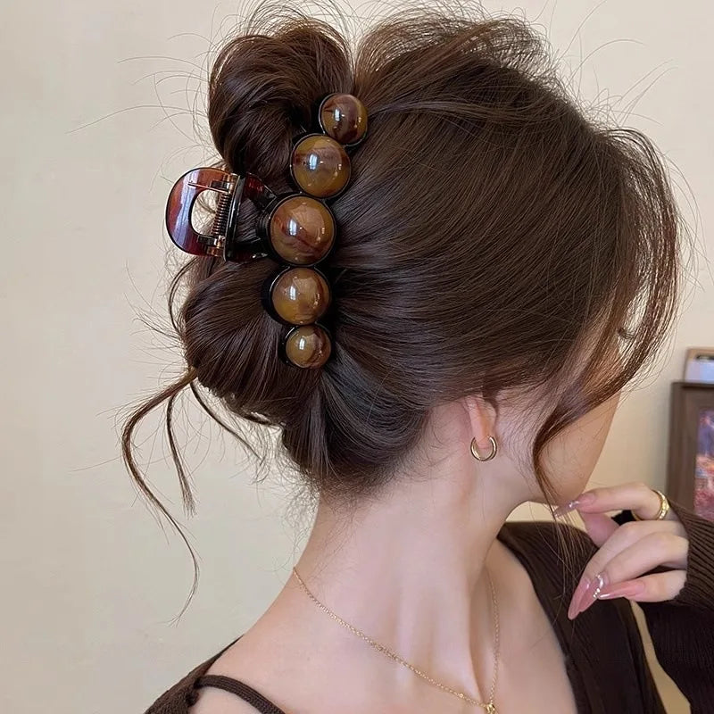 Fashion Pearl Large Acrylic Hair Claw Clips for Women Simple Elegant Plastic Hairpins Shark Clip Women Hair Accessories