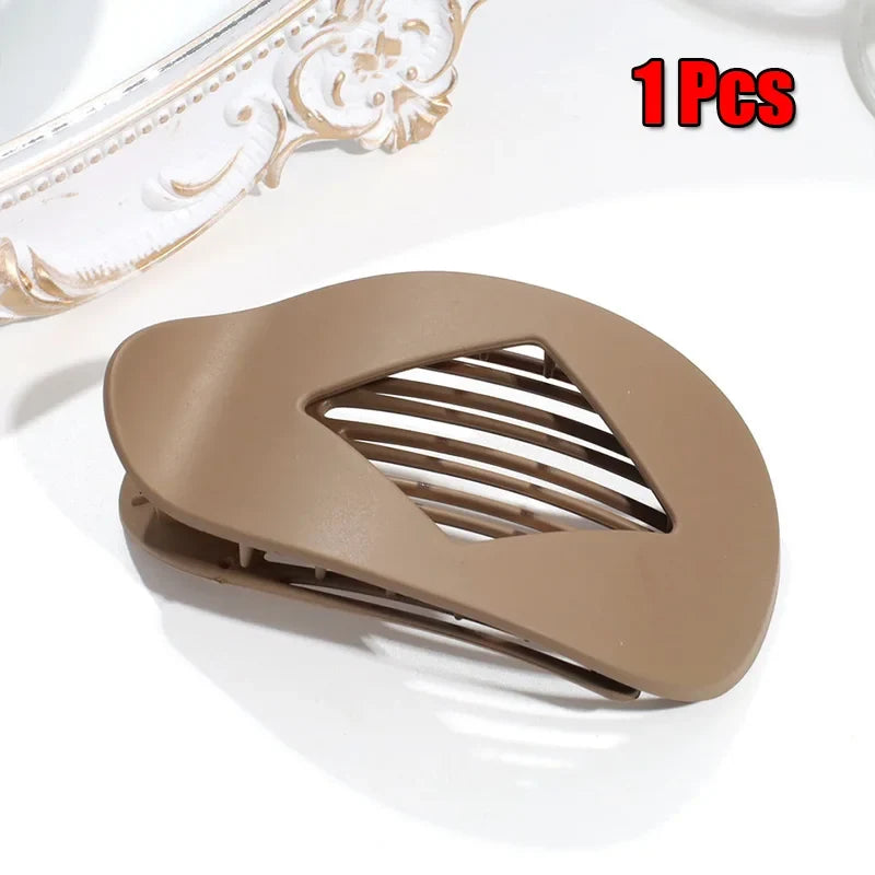 Fashion Oval Hair Claw Clip for Women New Design Leopard Matte Curved Flat Styling Barrettes Lady Ponytail Hairgrip Accessories