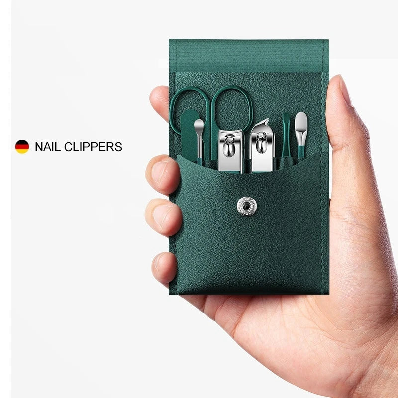 2023 New 7Pcs Portable Luxury Manicure Sets Pedicure Kits Colour Nail Clipper Set Personal Care Tools Eyebrow Scissors