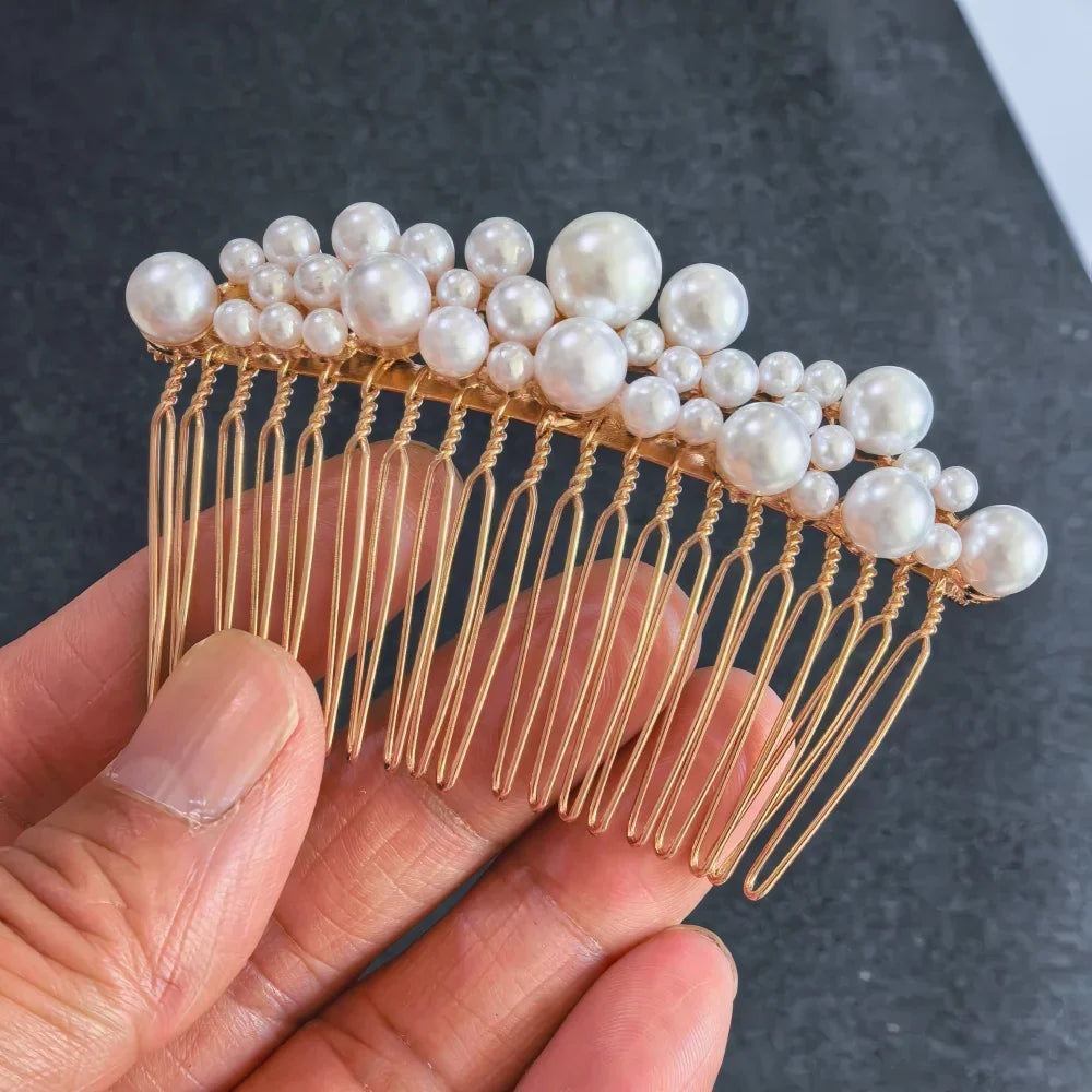 Floral Pearl Rhinestone Hair Comb Elegant Metal Leaf Bridal Hair Clip Pins Wedding Hair Accessory for Bride Updo Hairstyle
