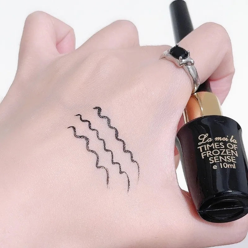 Black Liquid Eyeliner Ultra Fine Natural Smooth Eyeliner Lasting Waterproof Quick Dry Non-Smudging Eye Durable Makeup Cosmetics